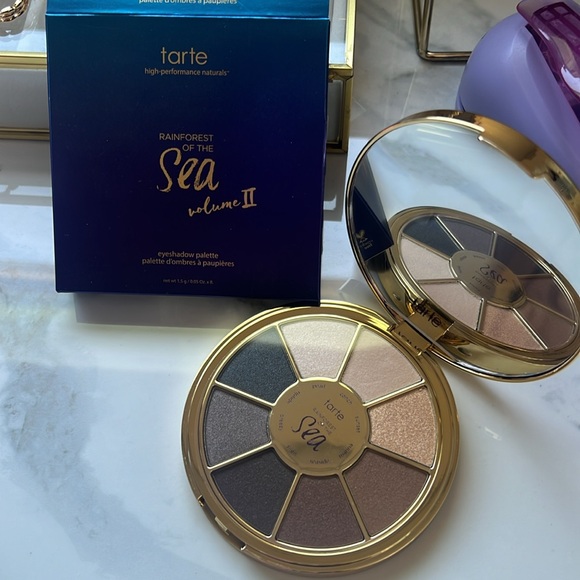 Tarte Rainforest of the Sea Neutral Eyeshadow Palette Vol. 2 - Picture 2 of 3